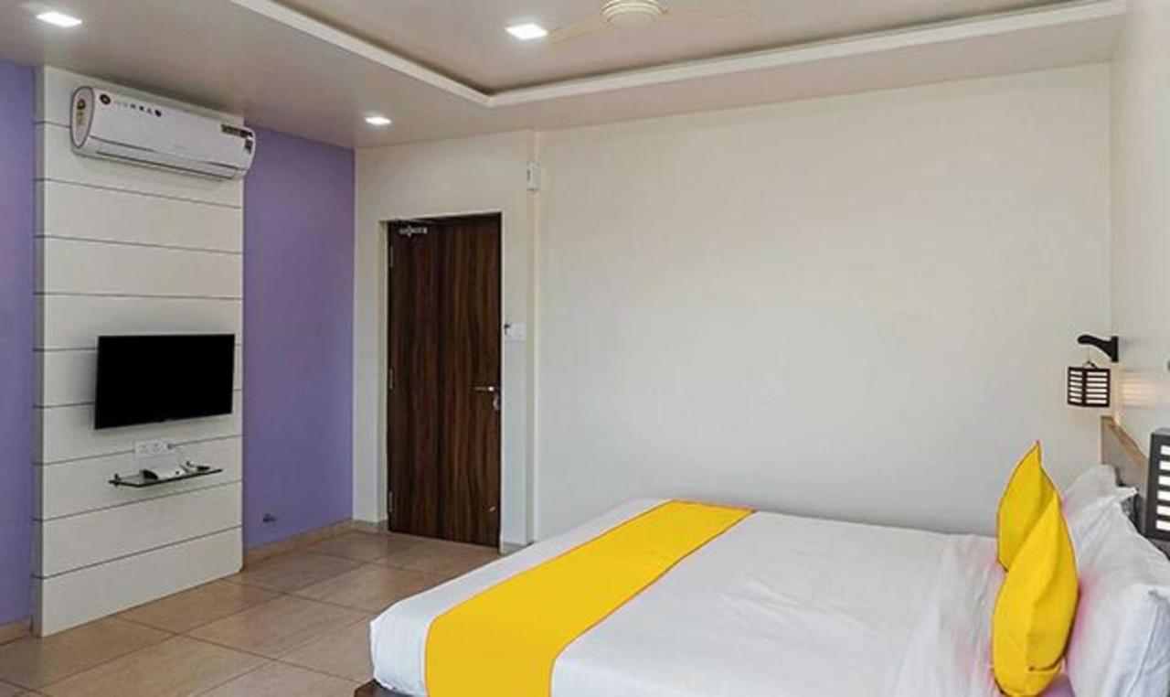 Fabhotel Karishma Palace Supe Экстерьер фото