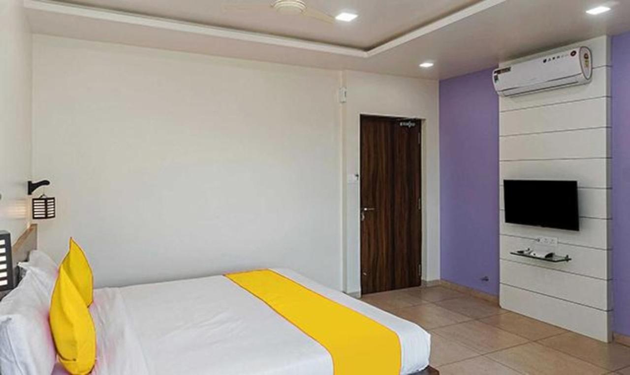 Fabhotel Karishma Palace Supe Экстерьер фото